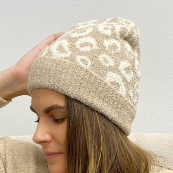 Luxury Premier Collection Cozy Sweater Lounger - Picture 9 of 9